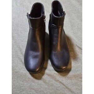 Propet Waverly Black Size 7 Womens Bootie Ankle Boots EUC Sleek Classic